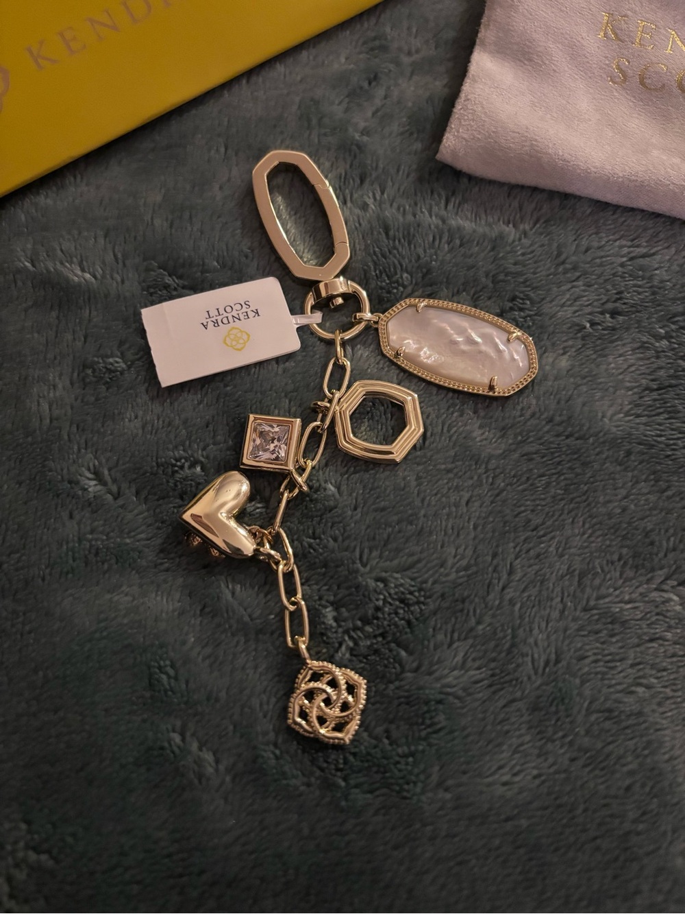 Kendra Scott Elle Gold and Ivory/ white Bag Charm - Picture 3 of 5